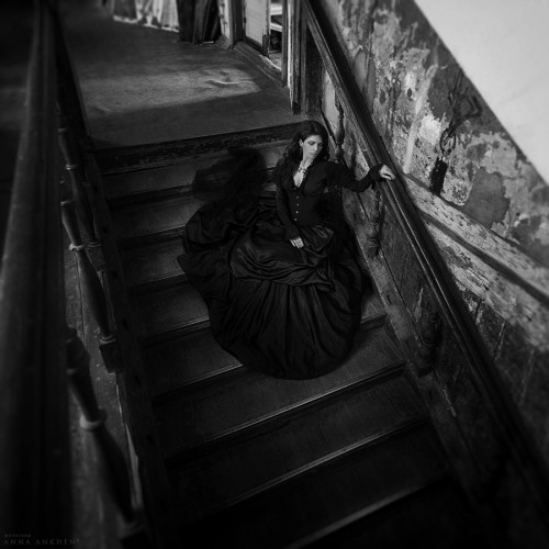 Проект: Женщина в чёрном.
Черняховск, 2017